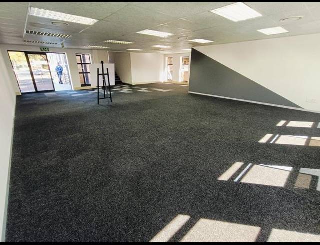 BUSINESS PROPERTY TO RENT IN HURLINGHAM